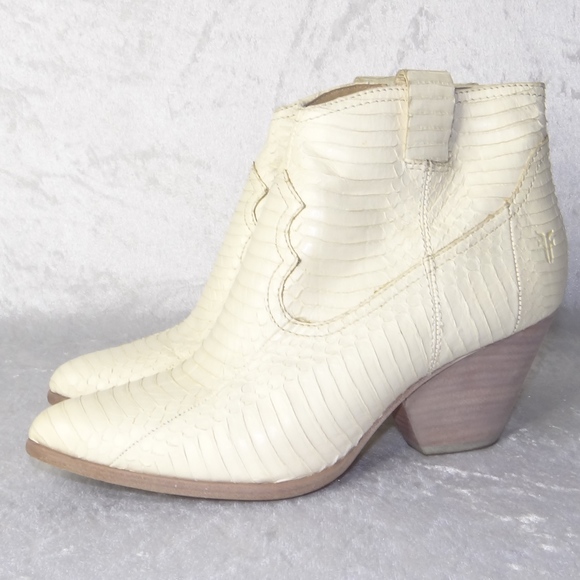 frye white ankle boots